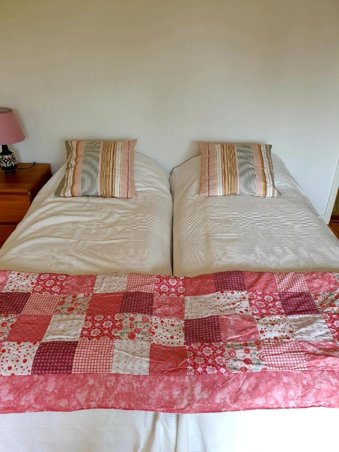Egen Ovanvaning I Charmig Villa Naera Havet イースタッド エクステリア 写真