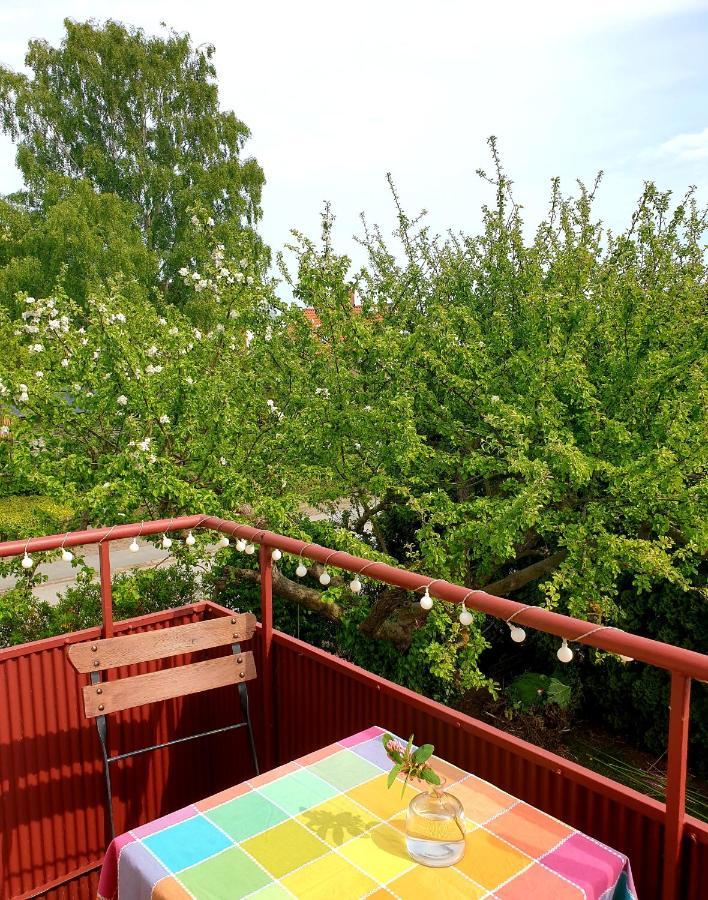 Egen Ovanvaning I Charmig Villa Naera Havet イースタッド エクステリア 写真