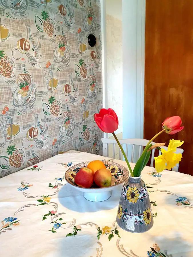 Egen Ovanvaning I Charmig Villa Naera Havet イースタッド エクステリア 写真